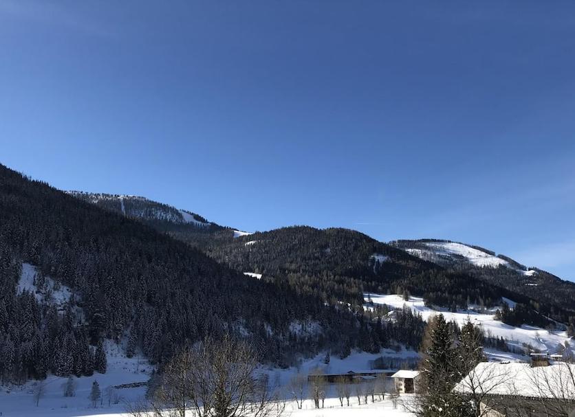 Außenansicht Foto