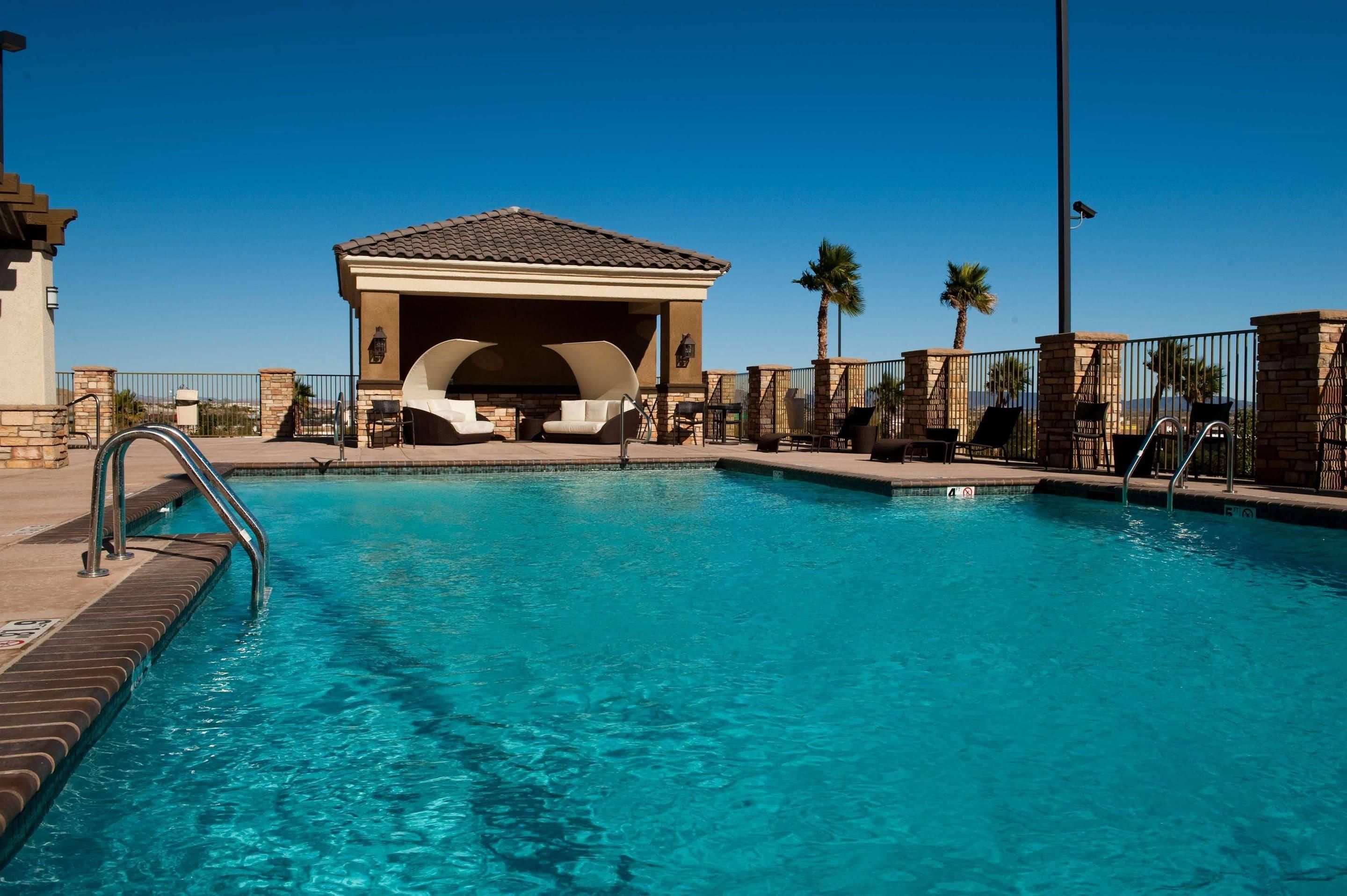 Pool Foto