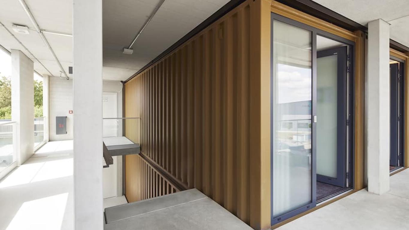 TIN INN Montabaur l einfach gut - Das Hotel aus hochwertig ausgebauten Überseecontainern