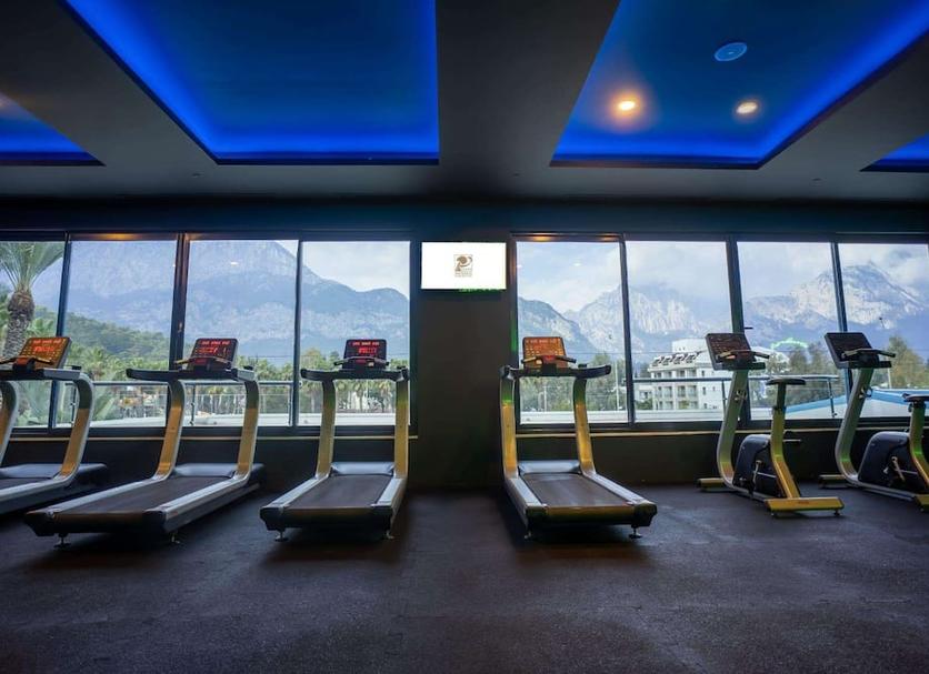 Fitnessbereich Foto