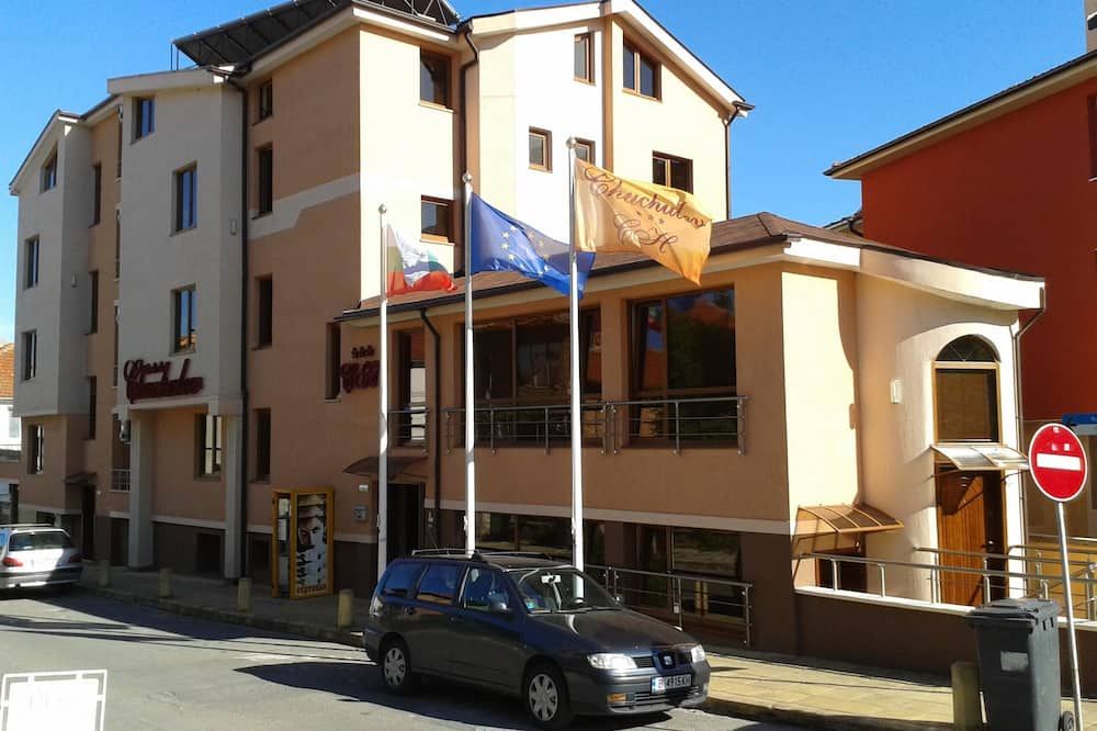 Gebäude