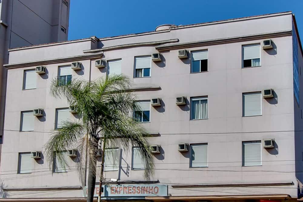 Gebäude