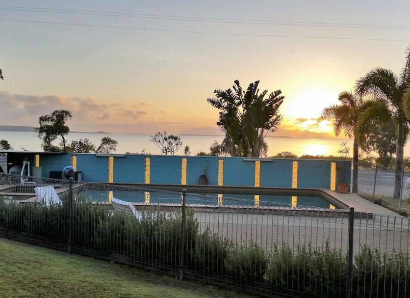 Pool Foto