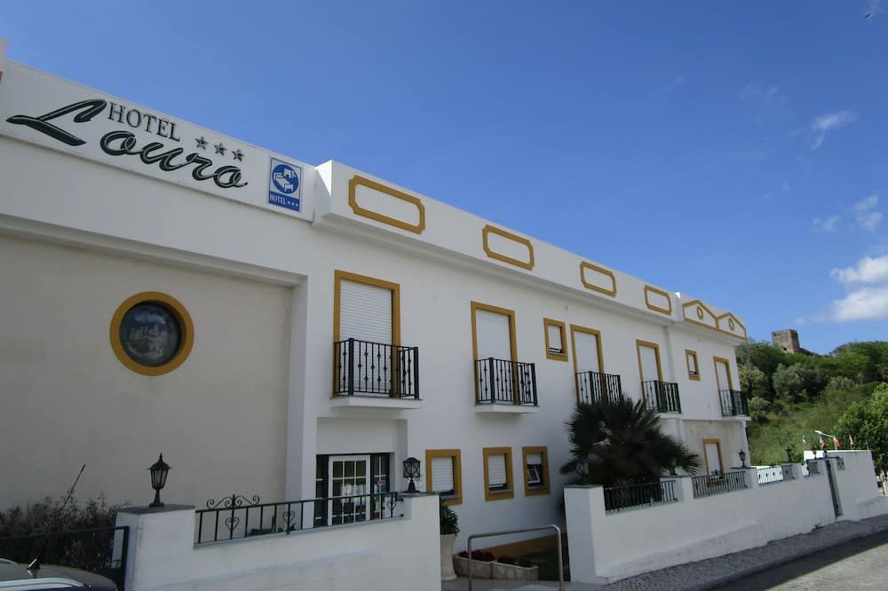 Gebäude