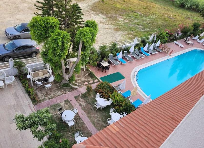 Pool Foto