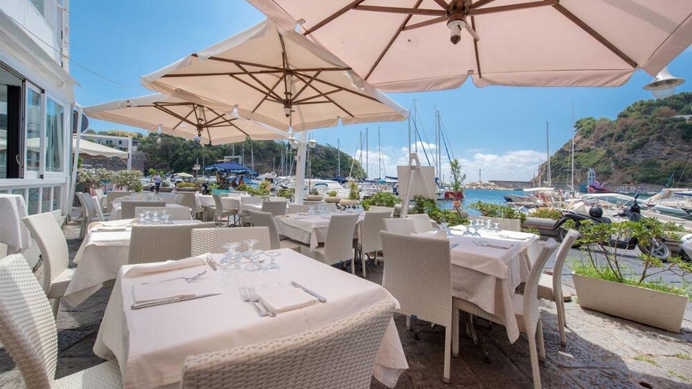Hotel Ristorante Crescenzo