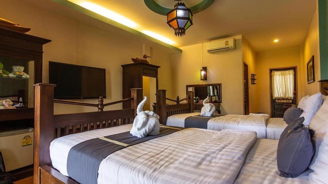 P.Paradise Hotel