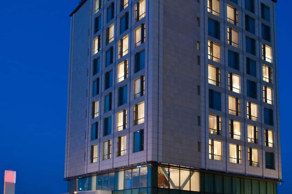 Gebäude