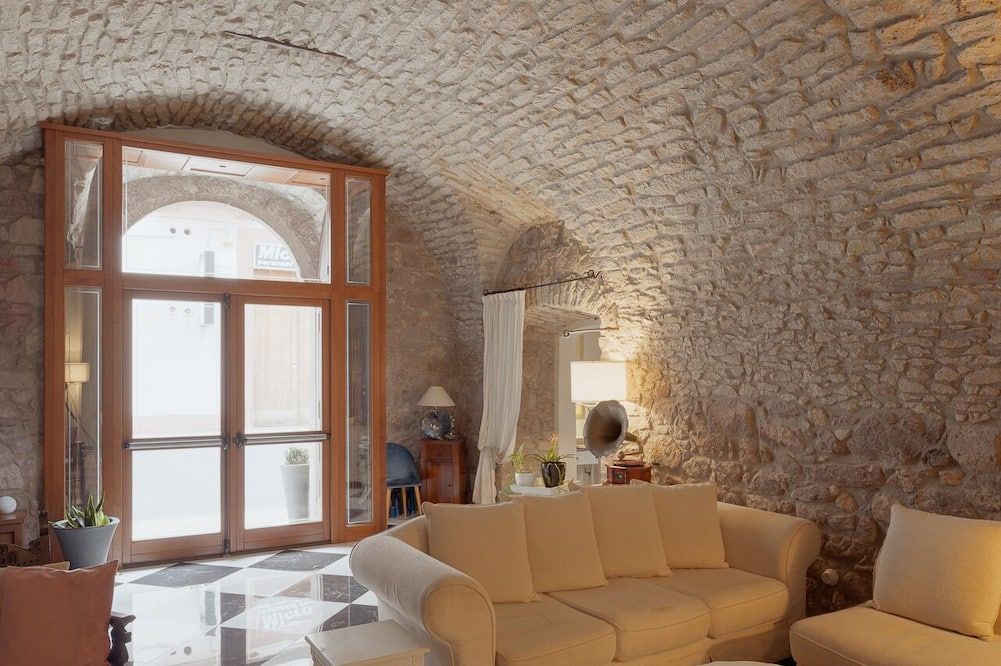 Sonstige