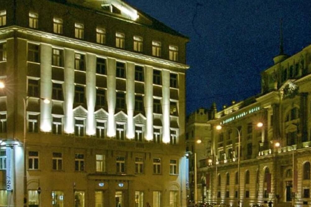 Gebäude