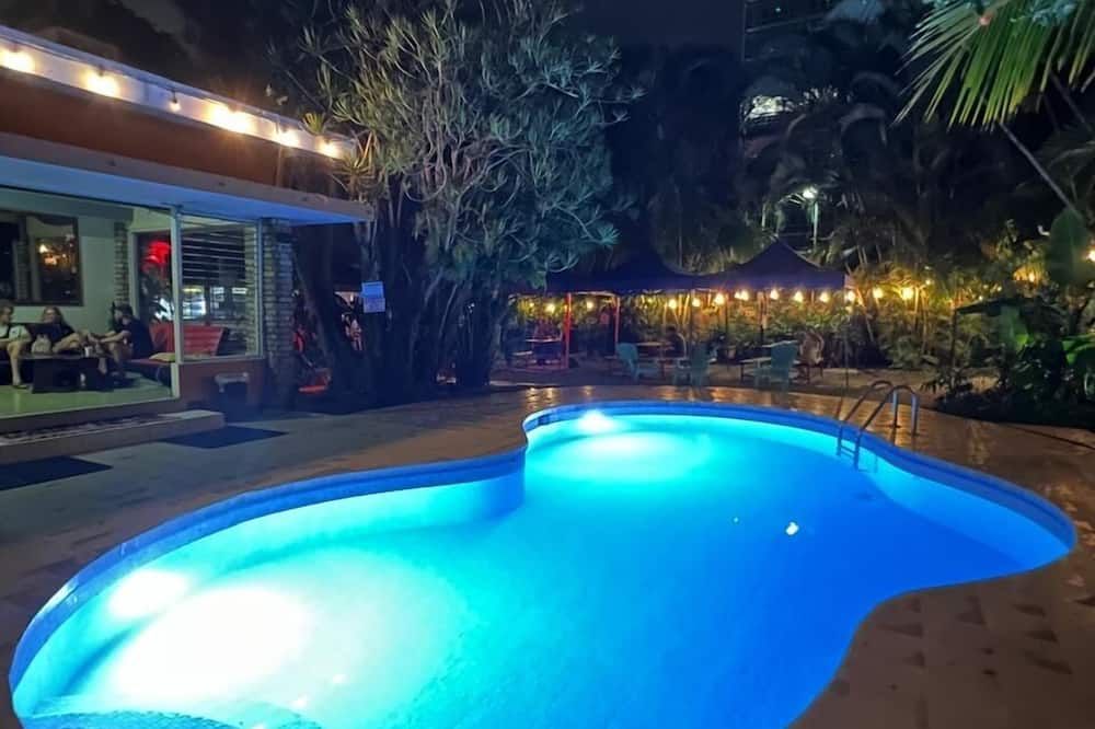 Pool Foto