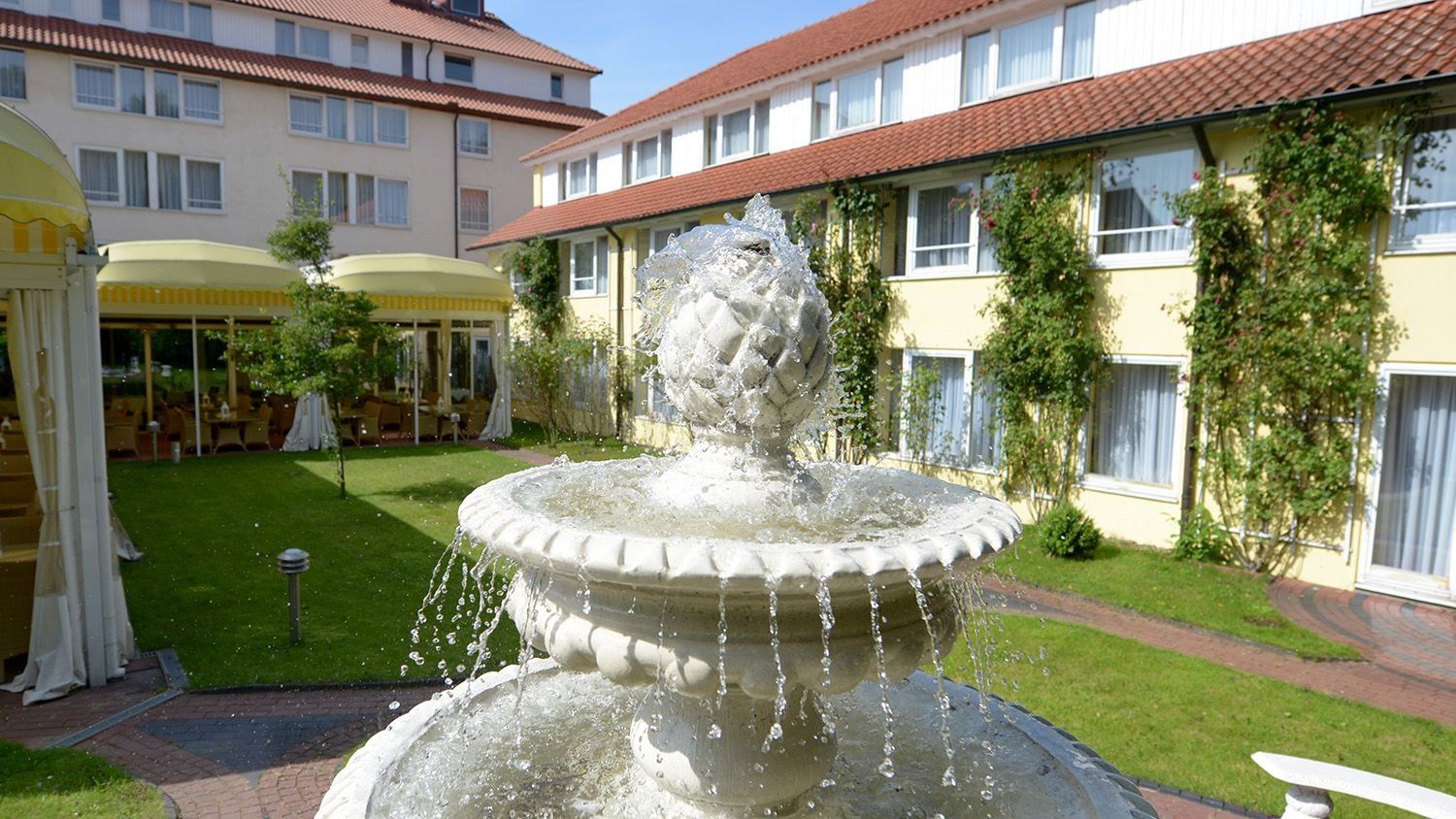 Gebäude