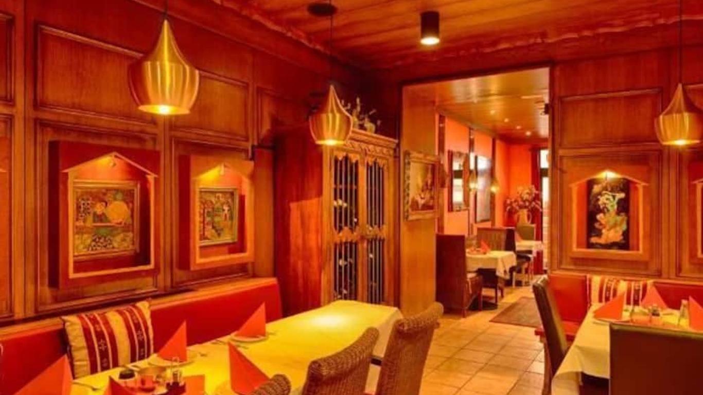 Hotel Little Paris