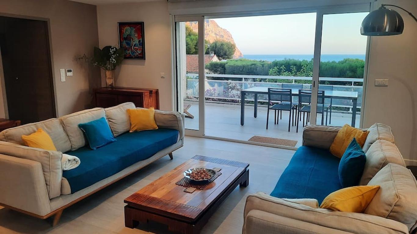 Hpc Suites - Cassis Centre - Parking Gratuit & Piscine Chauffée