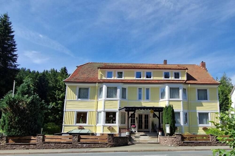 Gebäude
