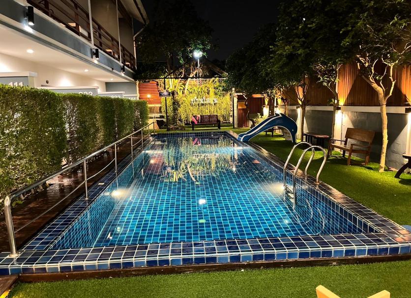 Pool Foto