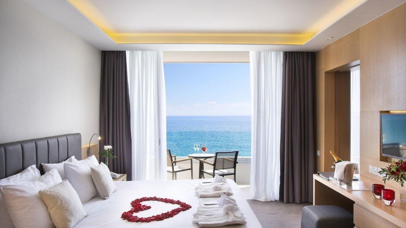 Royal Apollonia by Louis Hotels