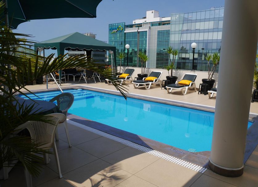 Pool Foto