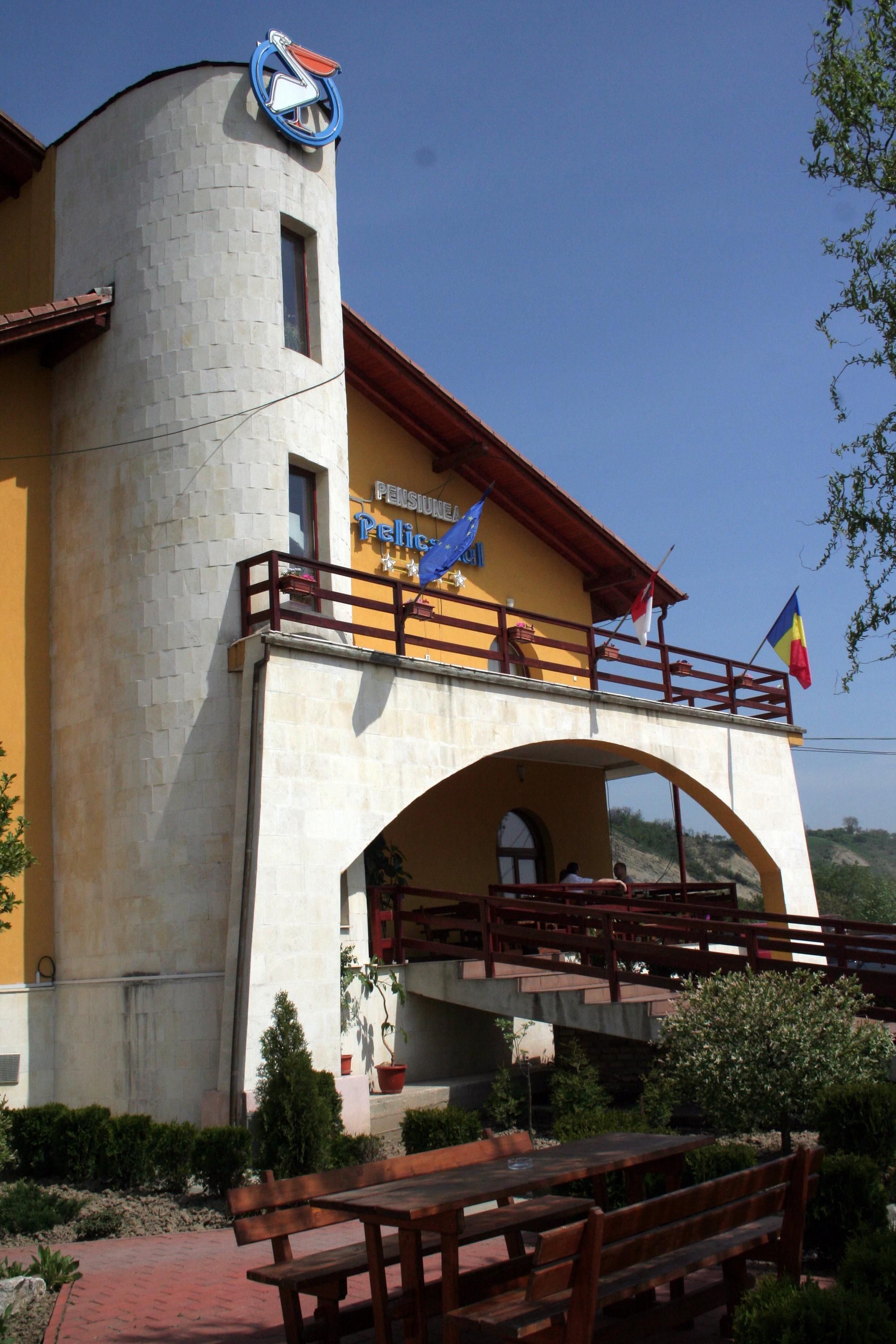 Gebäude