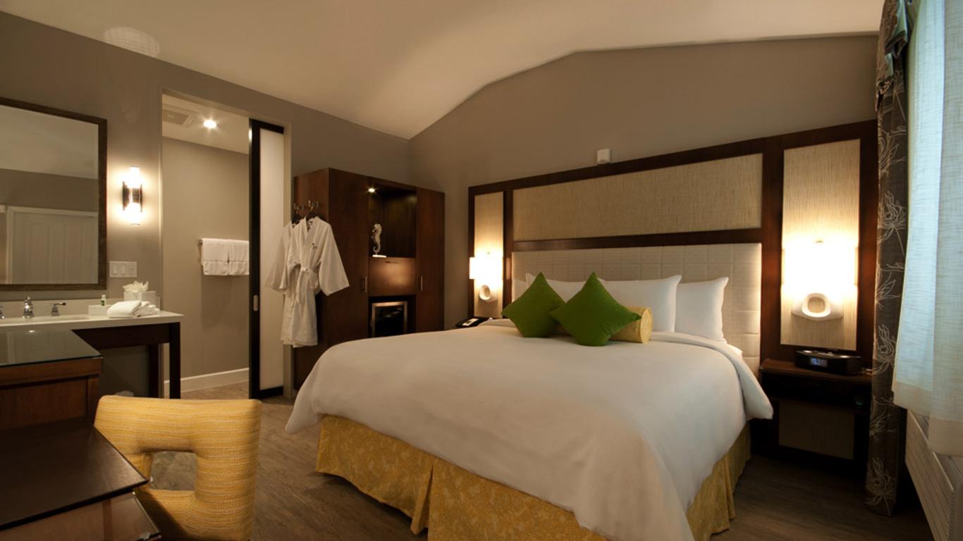 Almond Tree Inn - Adults Only