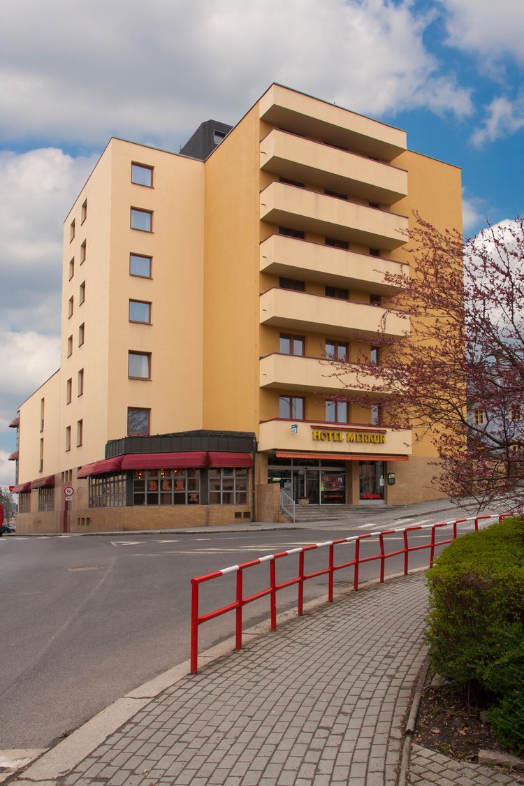 Gebäude