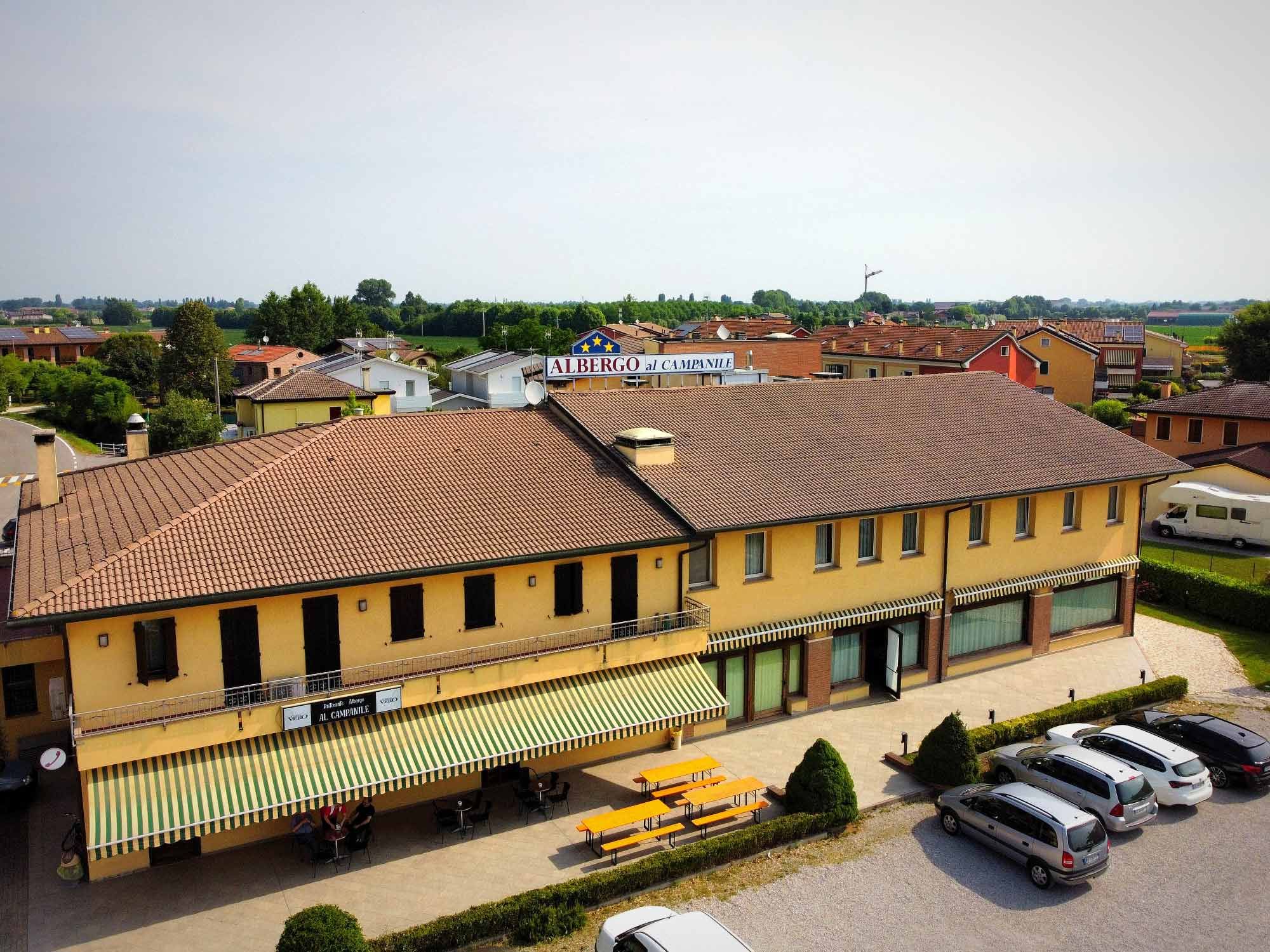 Gebäude