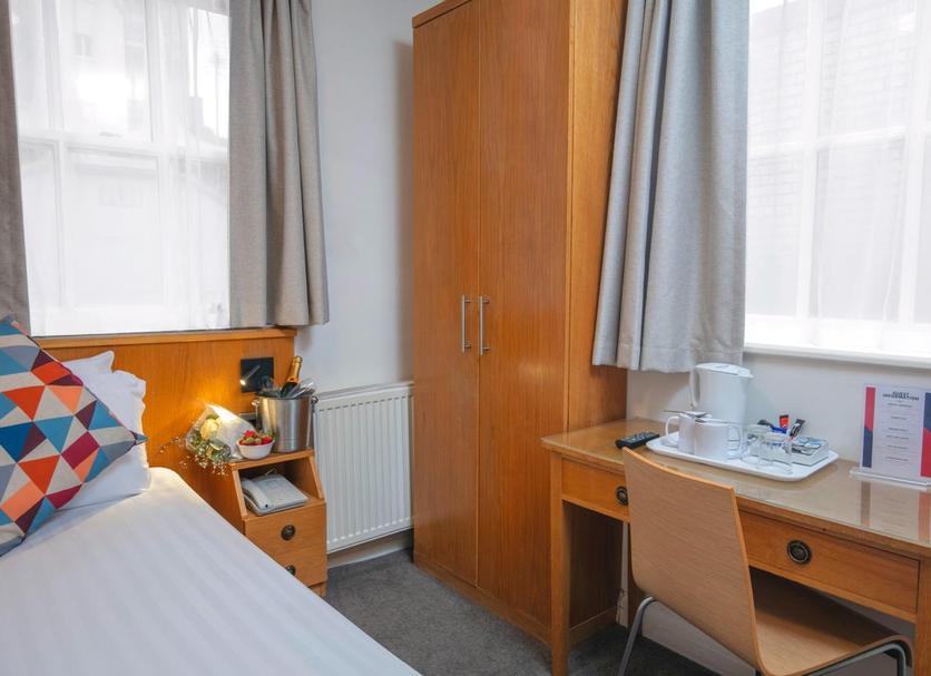 Zimmerausstattung Foto