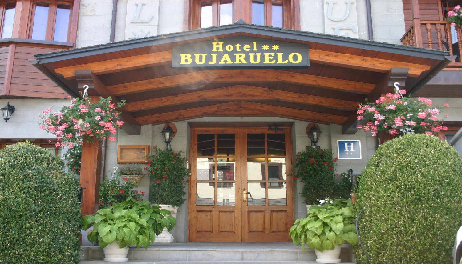 Gebäude