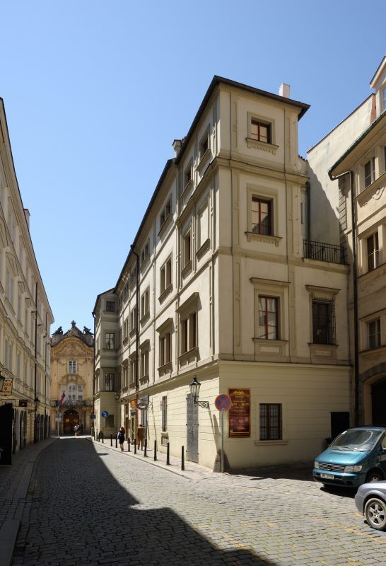 Gebäude