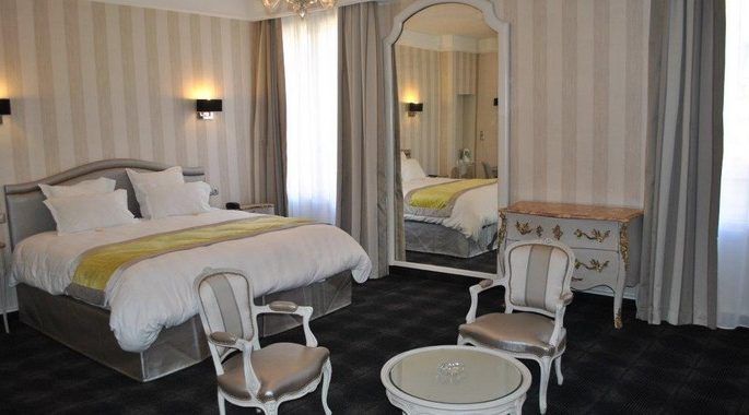 Schlafzimmer