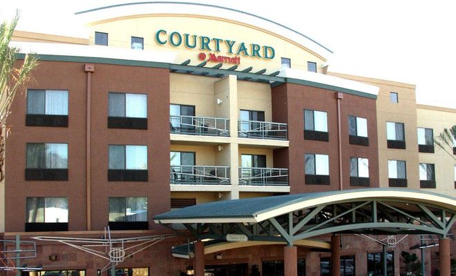 Courtyard Los Angeles Burbank Airport