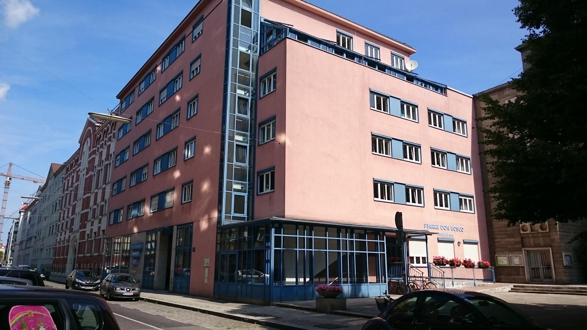 Gebäude