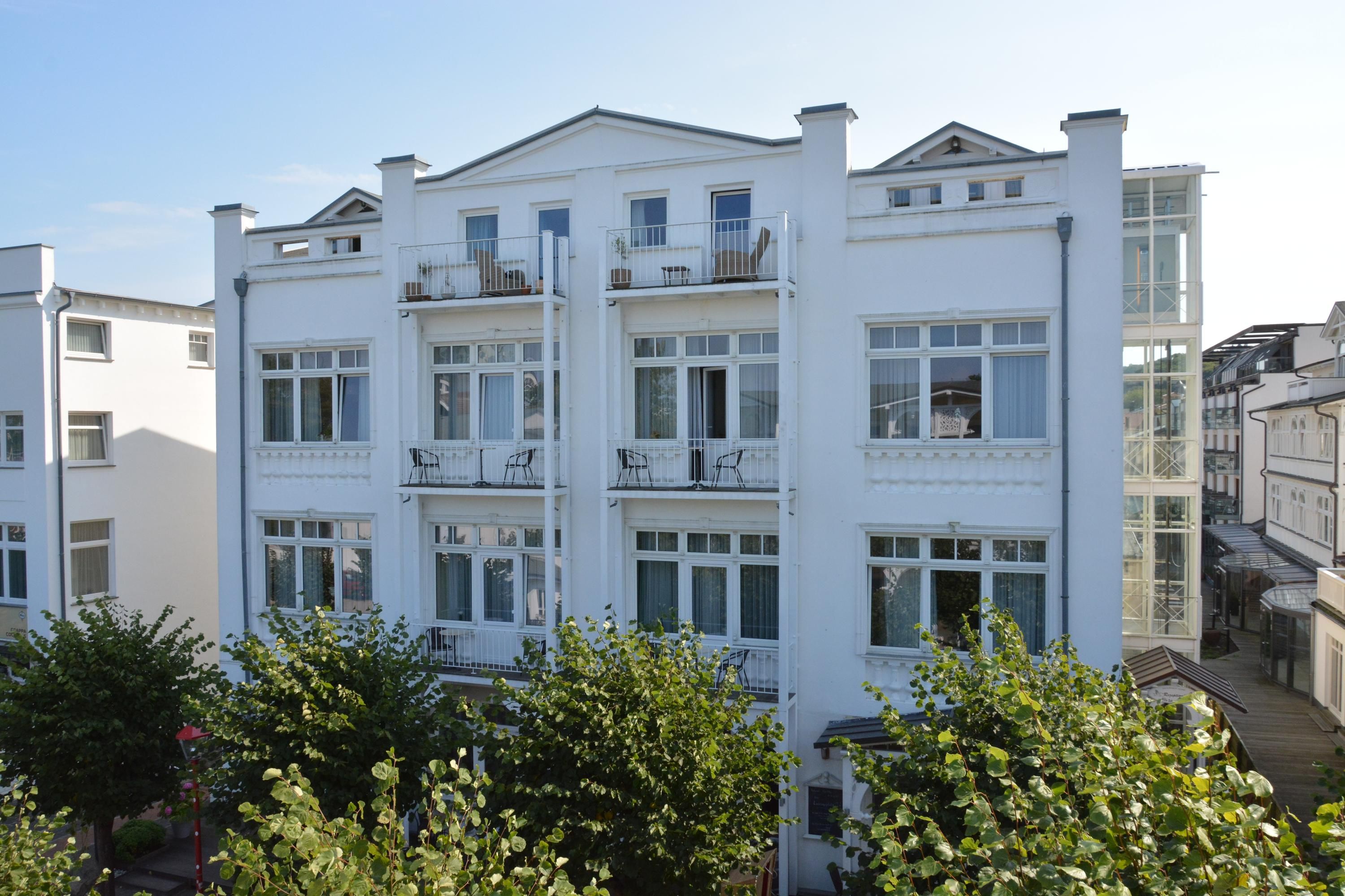 Gebäude