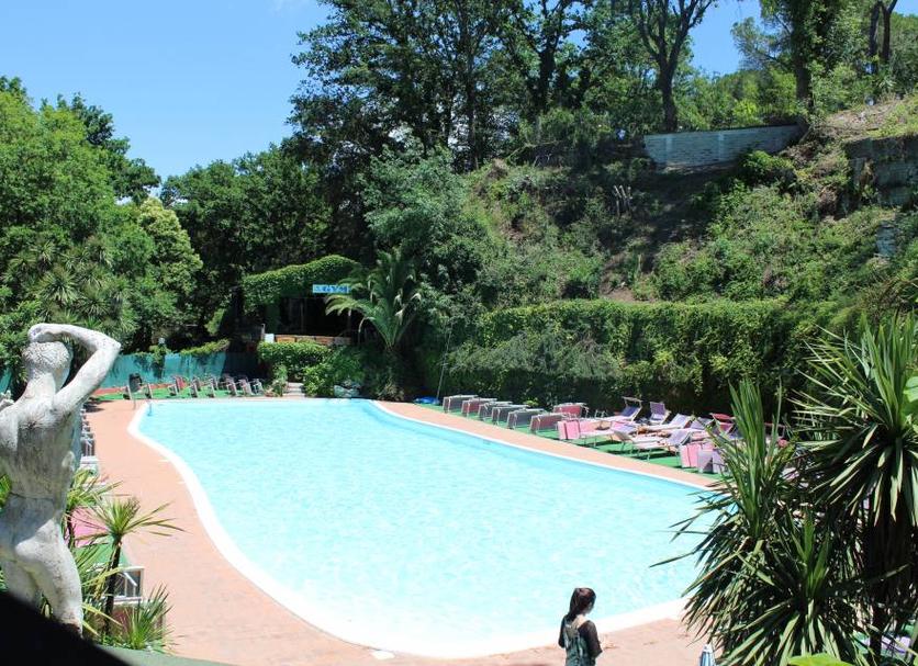 Pool Foto