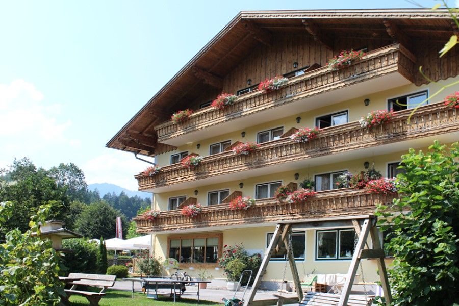 Gebäude