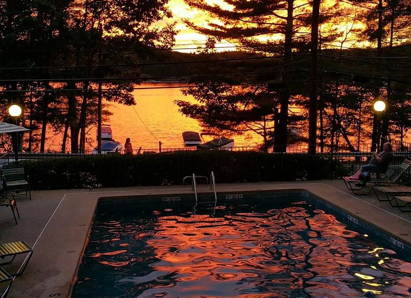 Pool Foto